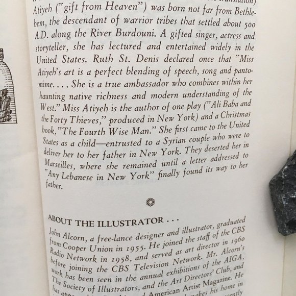 Vintage 1960 Scheherazade Cookbook "Any man can be seduced thru food" - Picture 5 of 15